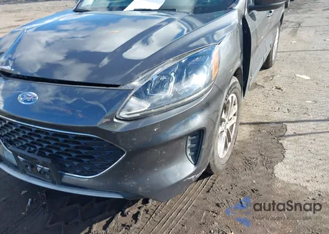 2020 Ford Escape Se z USA, uszkodzony, nr VIN 1FMCU0G62LUB56920